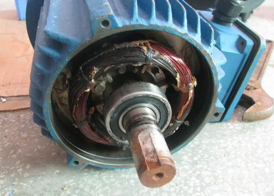 自吸泵轉不動怎么修？